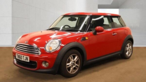 2011 MINI Hatch 1.6 One D Euro 5 (s/s) 3dr in Red — image 3