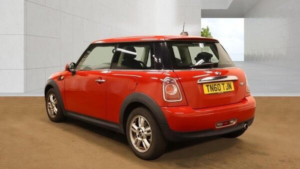 2011 MINI Hatch 1.6 One D Euro 5 (s/s) 3dr in Red — image 4