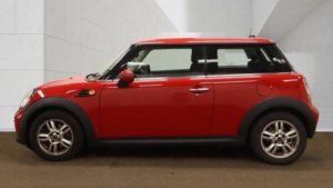2011 MINI Hatch 1.6 One D Euro 5 (s/s) 3dr in Red — image 5