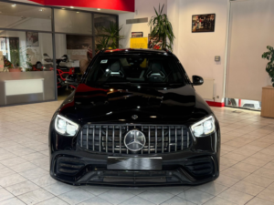 2020 Mercedes-Benz Glc 4.0 Glc63 V8 Biturbo Amg S in Black — image 4