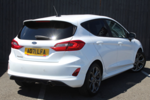 2021 Ford Fiesta 1.0 Fiesta St-Line Edition 5 Door 1.0t Ecoboost 100ps Fwd 6 Speed Manual in White — image 4
