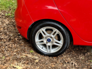 2013 Ford Fiesta 1.3 Zetec*£35tax*2kys-Ac-Alloy-Fsh-Ulez**lovely Genuine Car** in Red — image 6