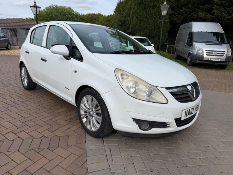 2010 Vauxhall Corsa 1.0i Ecoflex 12v Energy 5dr (a/c) in White — image 1