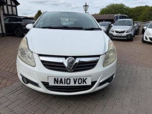 2010 Vauxhall Corsa 1.0i Ecoflex 12v Energy 5dr (a/c) in White — image 5