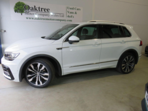 2019 Volkswagen Tiguan 2.0 Tdi R-Line Tech DSG 4motion Euro 6 (s/s) 5dr in White — image 3