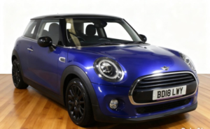 2018 MINI Hatch 1.5 Cooper Hatchback 3dr Petrol Steptronic Euro 6 (s/s) (136 Ps) in Blue — image 4