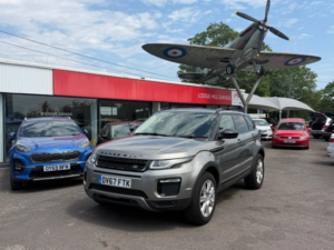 2017 Land Rover Range Rover Evoque 2.0 Td4 Se Tech in Silver — image 4