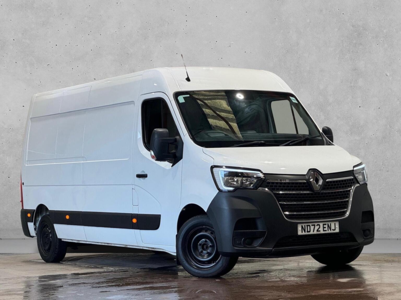 2022 Renault Master 2.3 Dci 35 Business+ Fwd Lwb Medium Roof Euro 6 4dr in White — image 1