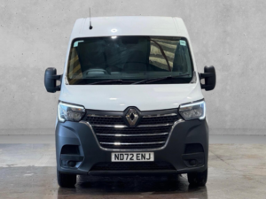 2022 Renault Master 2.3 Dci 35 Business+ Fwd Lwb Medium Roof Euro 6 4dr in White — image 4