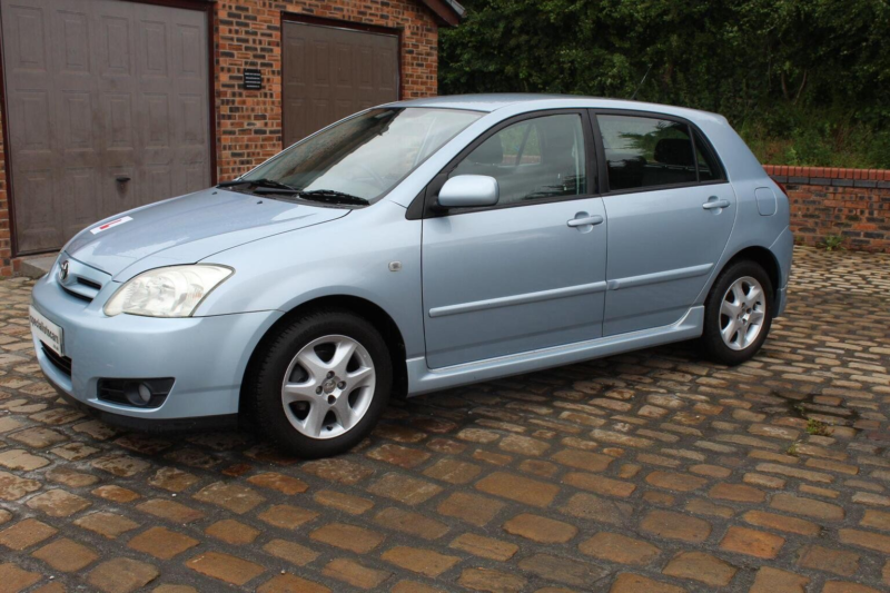 2006 Toyota Corolla 1.6 Vvt-I Colour Collection 5dr in Blue — image 1