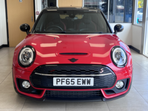 2015 MINI Clubman 2.0 Clubman Cooper S in Red — image 3