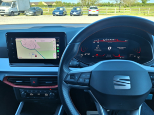 2023 SEAT Arona 1.0 Tsi Fr in Silver — image 5