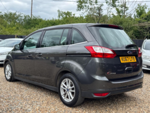 2017 Ford Grand C-Max 1.0t Ecoboost Zetec Euro 6 (s/s) 5dr in Grey — image 2