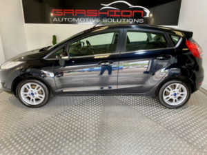 2015 Ford Fiesta 1.0 T Ecoboost Zetec in Black — image 6