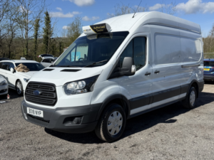 2018 Ford Transit 2.0 350 Ecoblue in White — image 4