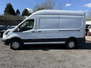 2018 Ford Transit 2.0 350 Ecoblue in White — image 6