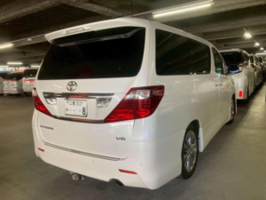 2011 Toyota Alphard 3.5 V6 S Prime Selection 2 4WD 5dr 7 Seats in White — image 2