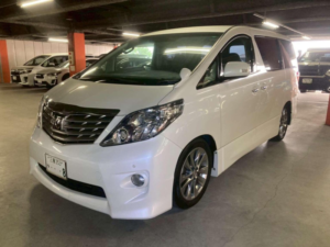 2011 Toyota Alphard 3.5 V6 S Prime Selection 2 4WD 5dr 7 Seats in White — image 4