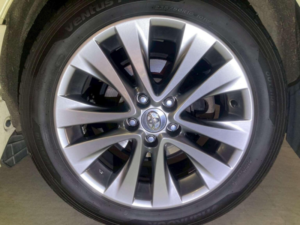 2011 Toyota Alphard 3.5 V6 S Prime Selection 2 4WD 5dr 7 Seats in White — image 6