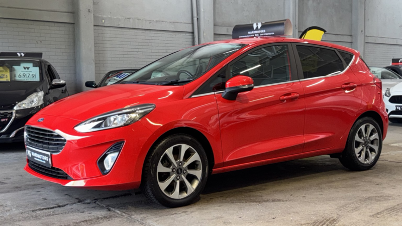 2017 Ford Fiesta 1.1 Ti-Vct Zetec Red 5dr Satnav+cruise+6stamps in Red — image 1