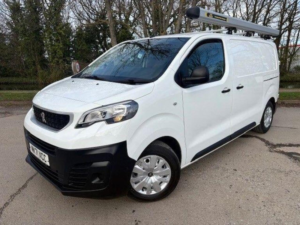 2021 Peugeot Expert 1.5 Bluehdi 1000 Professional Standard Panel Van Mwb Euro 6 (s/s) 6dr in White — image 3