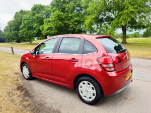 2011 Citroen C3 1.6 Hdi 16v Airdream + in Red — image 5