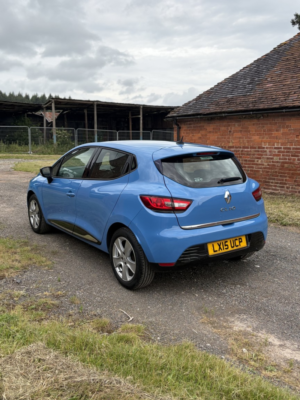 2015 Renault Clio 1.2 Dynamique Medianav 1.2 16v 75 in Blue — image 4