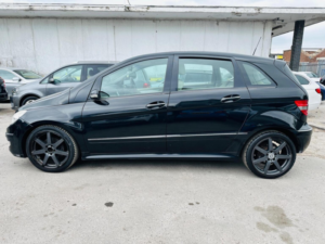 2007 Mercedes-Benz B Class 2.0 B180 Se CVT 5dr in Black — image 6