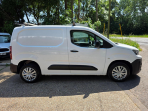 2021 Peugeot Partner 1.5 Bluehdi 1000 Professional Standard Panel Van Swb Euro 6 5dr in White — image 2