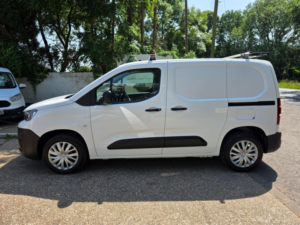 2021 Peugeot Partner 1.5 Bluehdi 1000 Professional Standard Panel Van Swb Euro 6 5dr in White — image 6