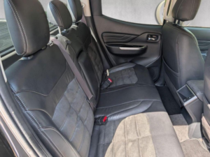 2019 Mitsubishi L200 2.2 Di-D Dc Barbarian X Auto 4WD Euro 6 (s/s) 4dr in Black — image 6