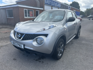 2012 Nissan Juke 1.6 Visia in Silver — image 3