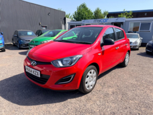 2014 Hyundai I20 1.2 Classic Euro 5 5dr in Red — image 3