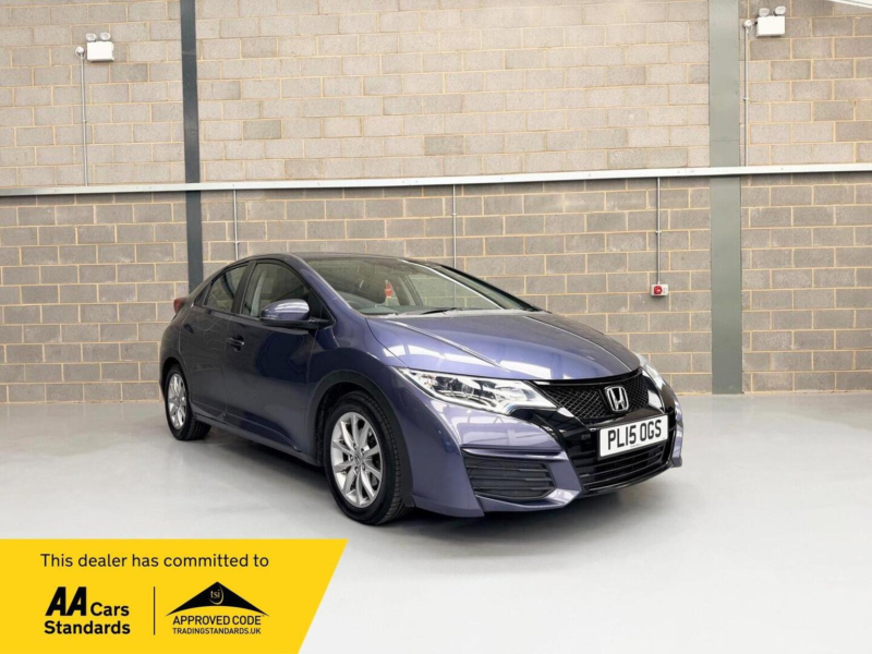 2015 Honda Civic 1.8 I-Vtec S Euro 6 (s/s) 5dr in Blue — image 1