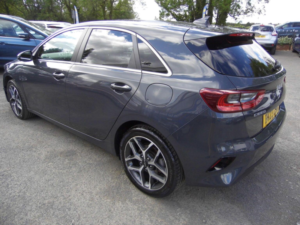 2023 Kia Ceed 1.5 T-Gdi 3 Euro 6 (s/s) 5dr in Grey — image 4