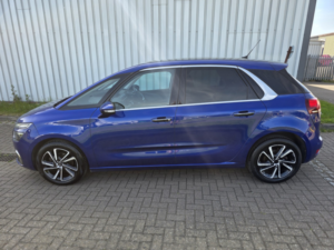 2016 Citroen C4 Picasso 1.6 Bluehdi Flair in Blue — image 6