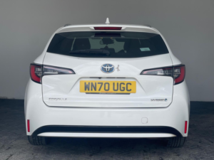 2020 Toyota Corolla 1.8 Vvt-H Icon Touring Sports CVT Euro 6 (s/s) 5dr in White — image 5