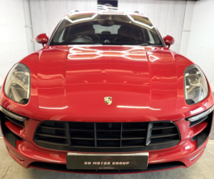 2017 Porsche Macan 3.0 T V6 Gts in Red — image 2