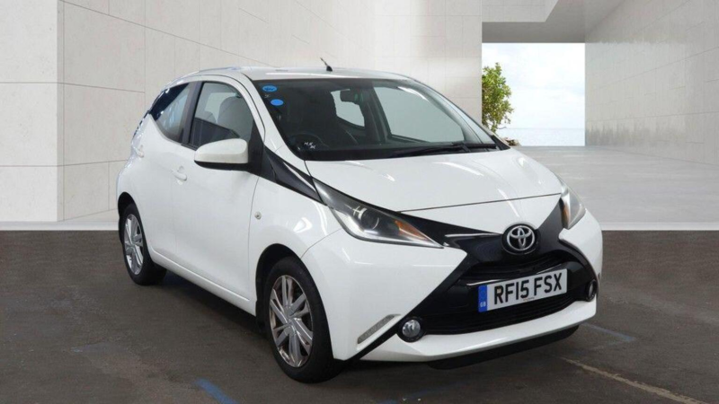 2015 Toyota Aygo 1.0 Vvt-I X-Pression X-Wave Euro 5 5dr Euro 5 in White — image 1