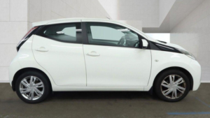 2015 Toyota Aygo 1.0 Vvt-I X-Pression X-Wave Euro 5 5dr Euro 5 in White — image 5