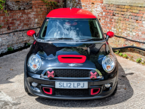 2012 MINI Hatch 2.0 Cooper Sd Hatch in Black — image 2