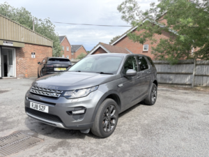 2018 Land Rover Discovery Sport 2.0 Td4 Hse in Grey — image 2