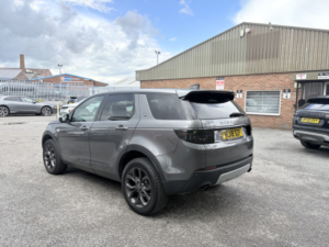 2018 Land Rover Discovery Sport 2.0 Td4 Hse in Grey — image 3