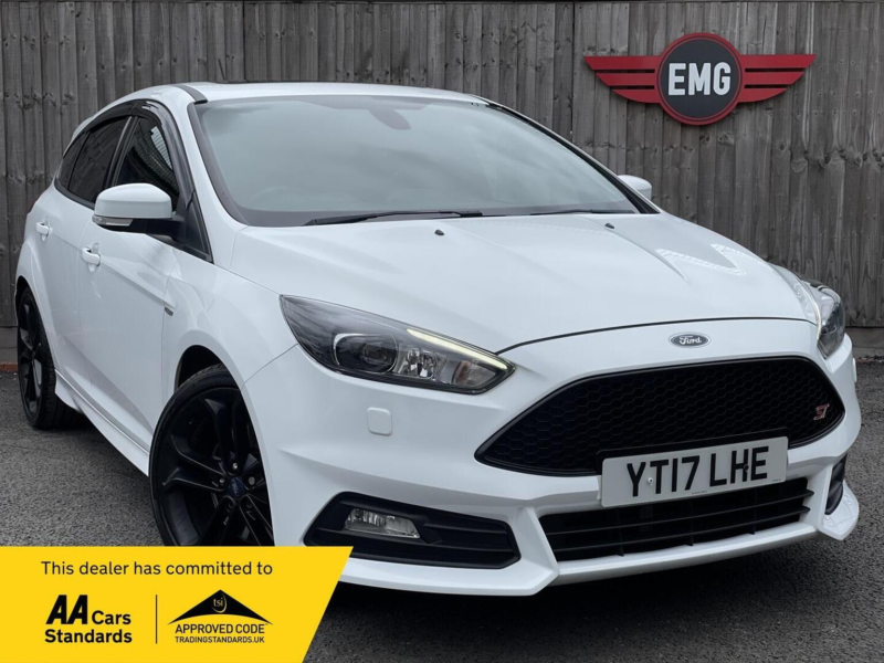 2017 Ford Focus 2.0 Tdci St-3 Euro 6 (s/s) 5dr in White — image 1