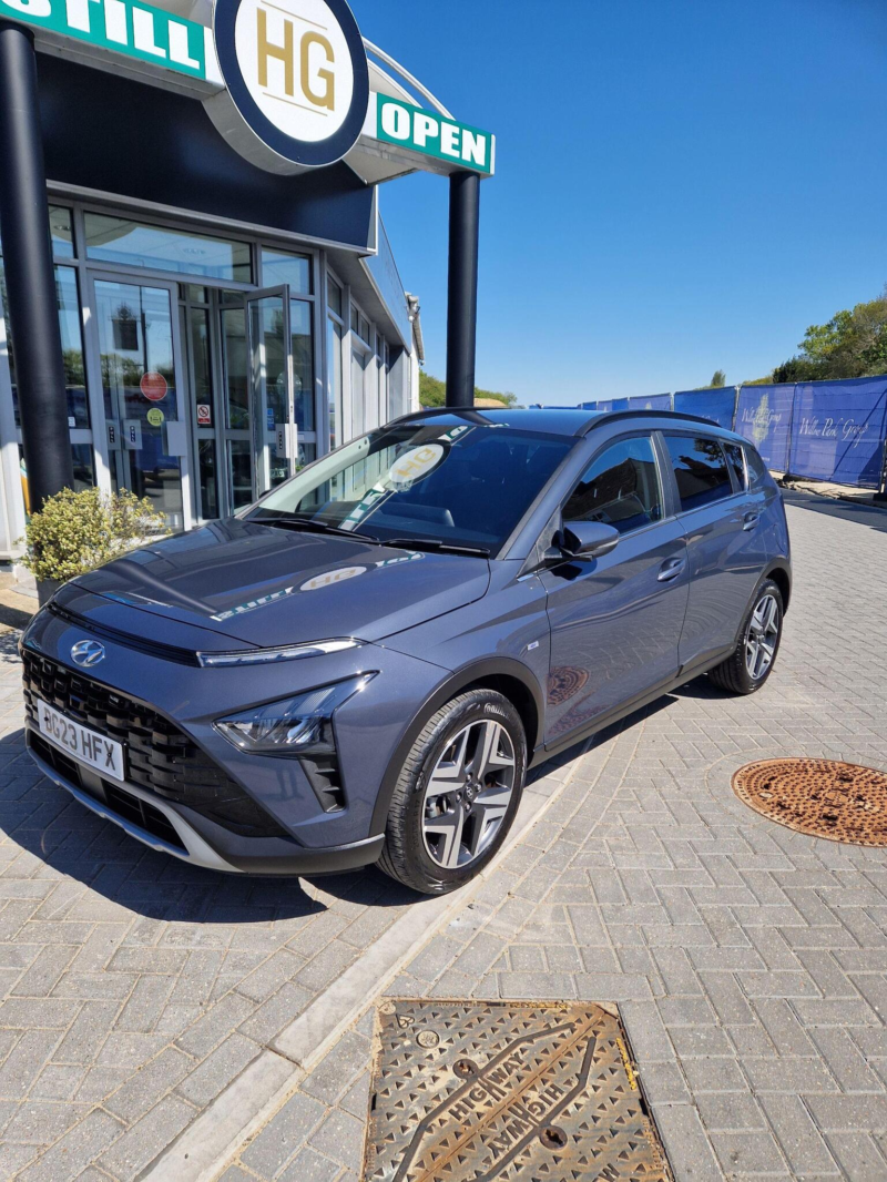 2023 Hyundai Bayon 1.0 T-Gdi Mhev Premium Euro 6 (s/s) 5dr in Grey — image 1