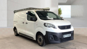 2020 Peugeot Expert 2.0 Bluehdi 1400 S Standard Panel Van Mwb Euro 6 (s/s) 6dr in White — image 4