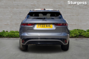 2022 Jaguar F-Pace 2.0 D200 Mhev R-Dynamic Black Auto AWD Euro 6 (s/s) 5dr in Grey — image 6