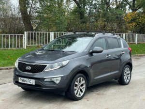 2014 Kia Sportage 1.7 Crdi Ecodynamics 2 2WD Euro 5 (s/s) 5dr in Silver — image 4