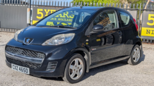 2009 Peugeot 107 1.0 12v Verve Hatchback 3dr Petrol Manual Euro 4 (68 Ps) in Black — image 3