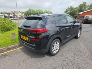 2018 Hyundai Tucson 1.6 Gdi Blue Drive Se Nav Euro 6 (s/s) 5dr in Black — image 2